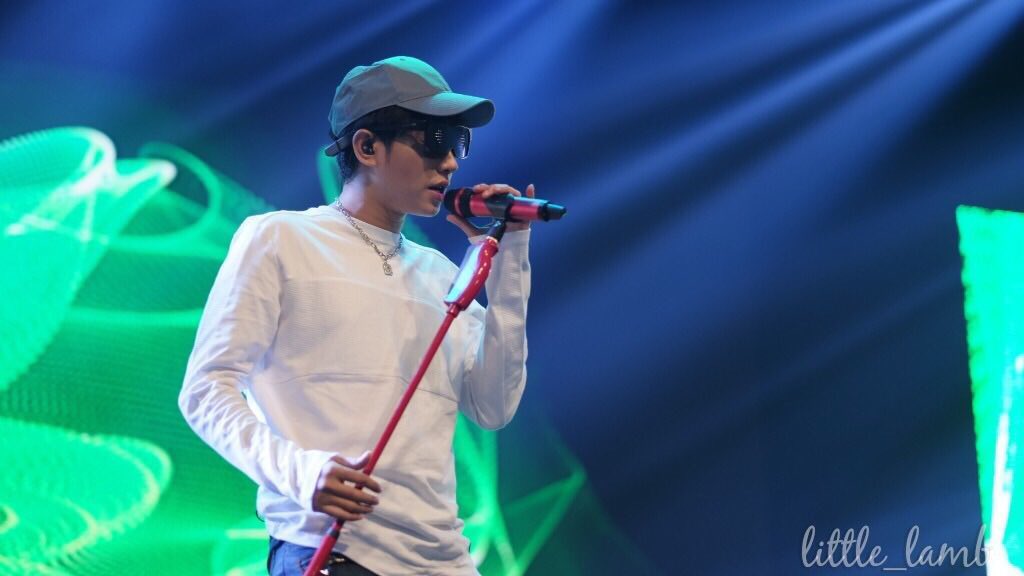 เฮียเท่มากเลย ภาพนี้แอบเหมือน JB ตอนเด็กเลยเฮีย <a href="/peckpalit/">Peck Palit</a> 
#เป๊กผลิตโชค #PeckPalitChoke