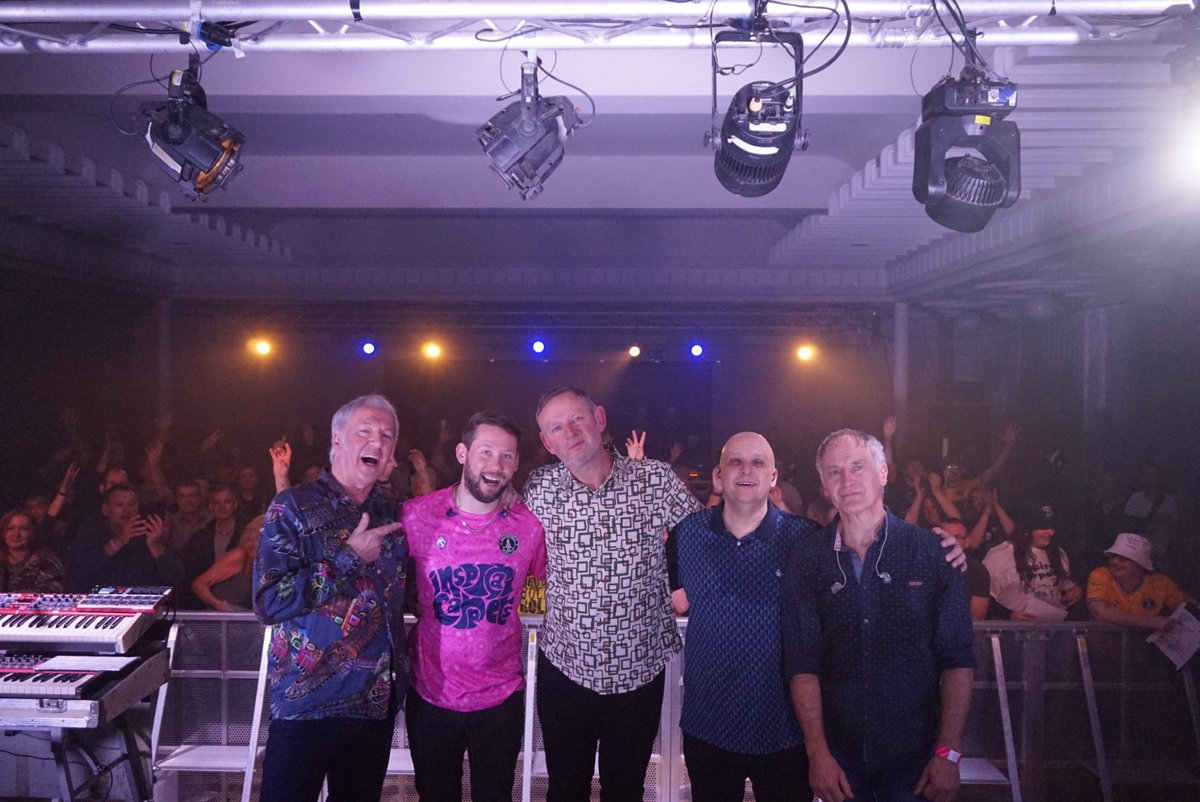 Inspiral Carpets tweet media
