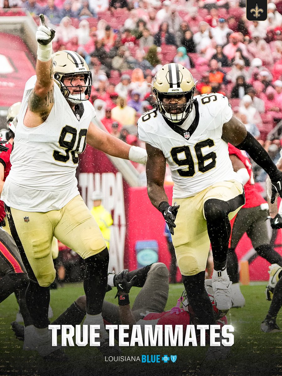 for each other 🤞
#Saints | @MyLouisianaBlue