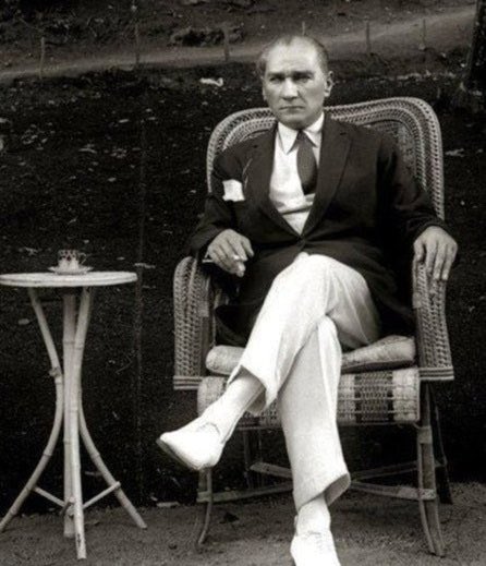 Milos Rando tweet media