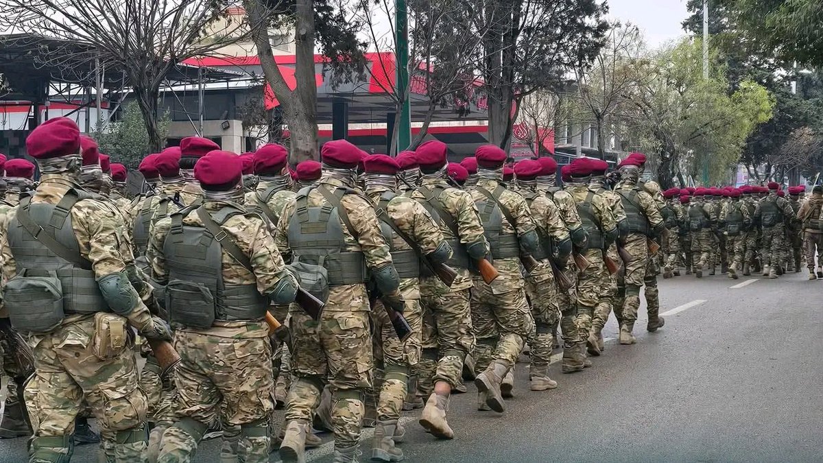 هنـا_العاصمة tweet media