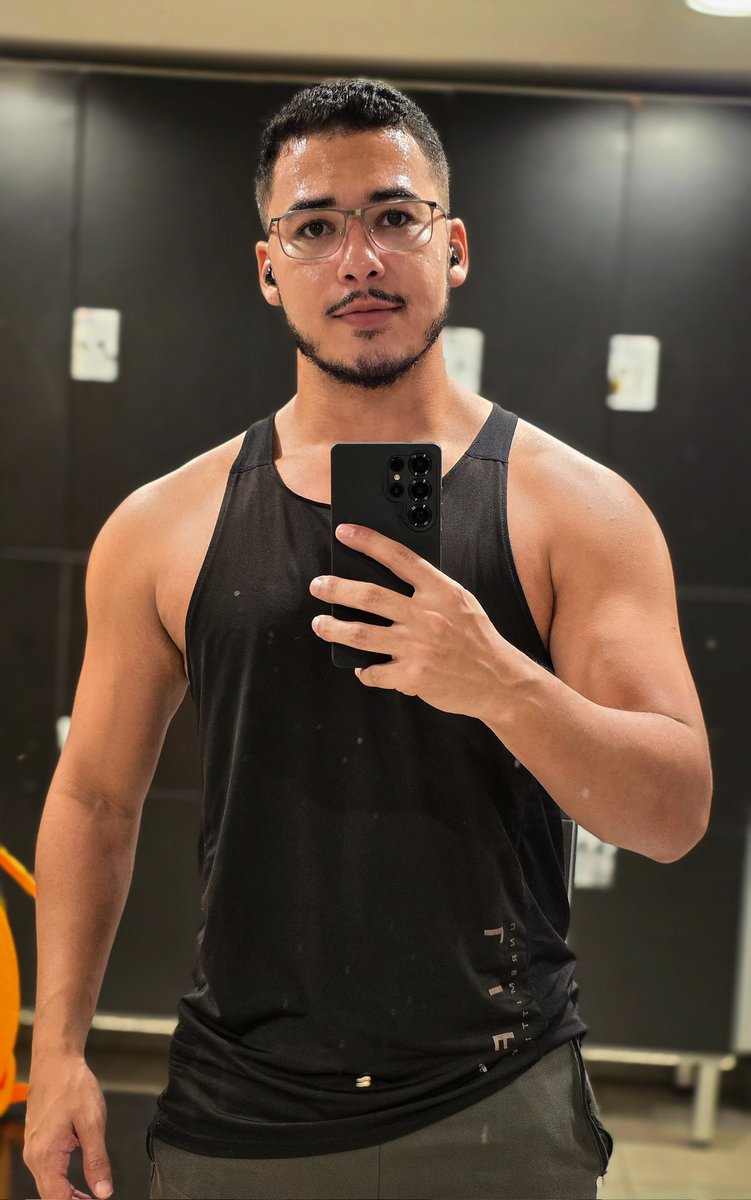 OliverMath95's tweet image. 🖤💚