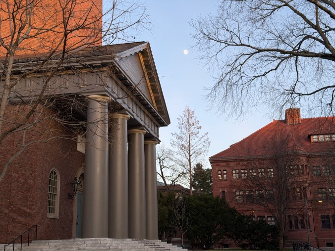 Harvard Magazine tweet media