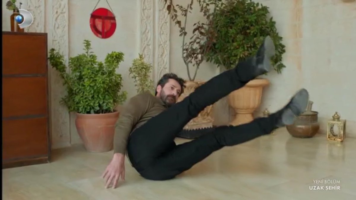 SEU MERDA
#UzakŞehir