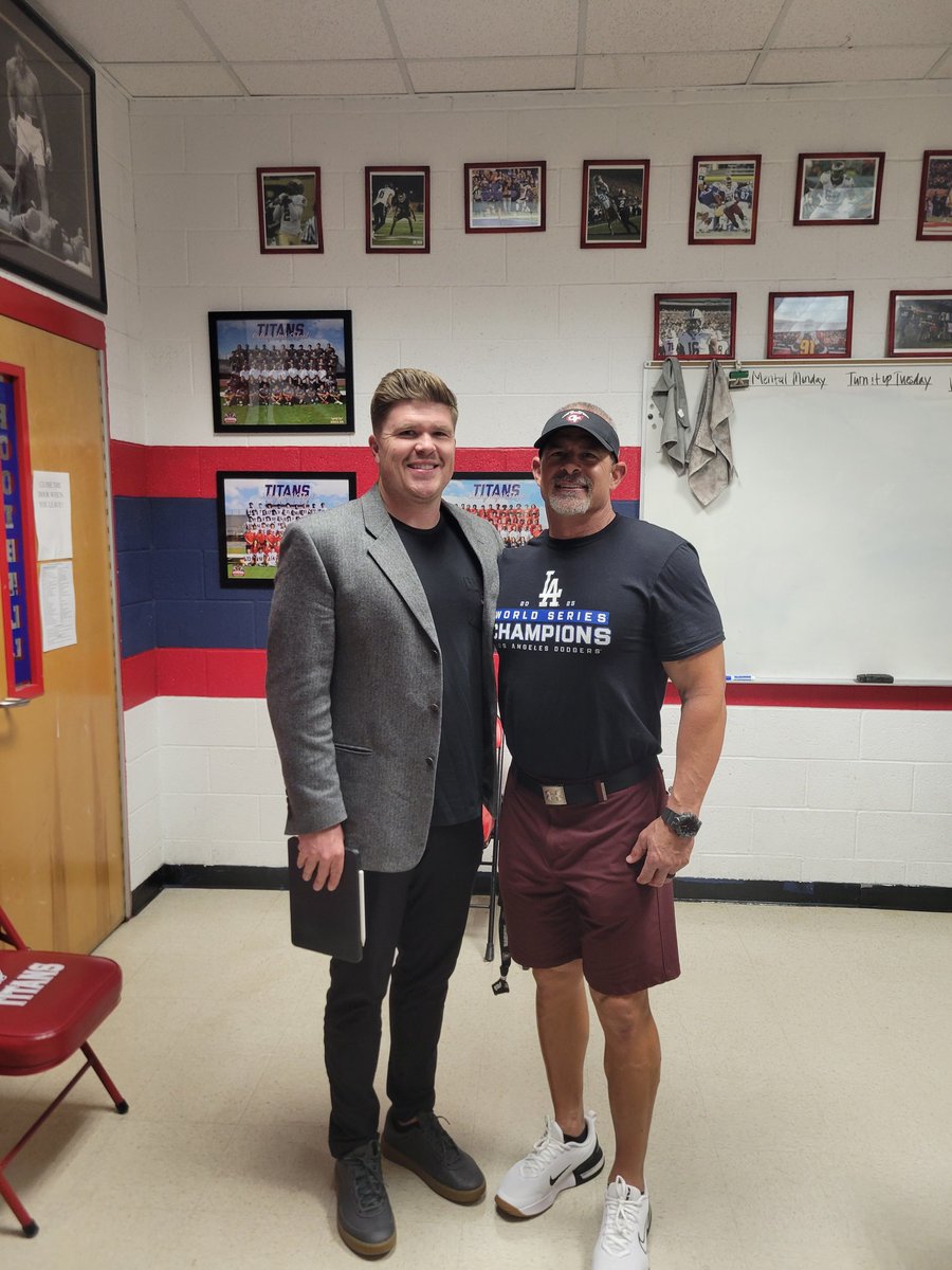 Coach Zavala tweet media