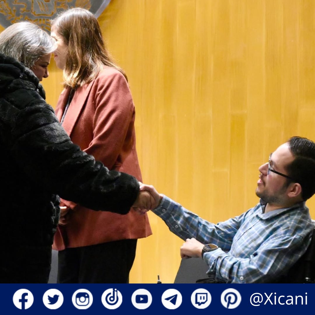 #XICANIONLINE 🤲🏼✨ PRIMER ENCUENTRO NACIONAL DE PERSONAS CUIDADORAS: CONSTRUYENDO CUIDADO DIGNO
.
Hoy fui testigo de un momento histórico: mi participación en el Primer Encuentro Nacional de Personas Cuidadoras. Un espacio donde el cuidado deja de ser invisible, para convertirse