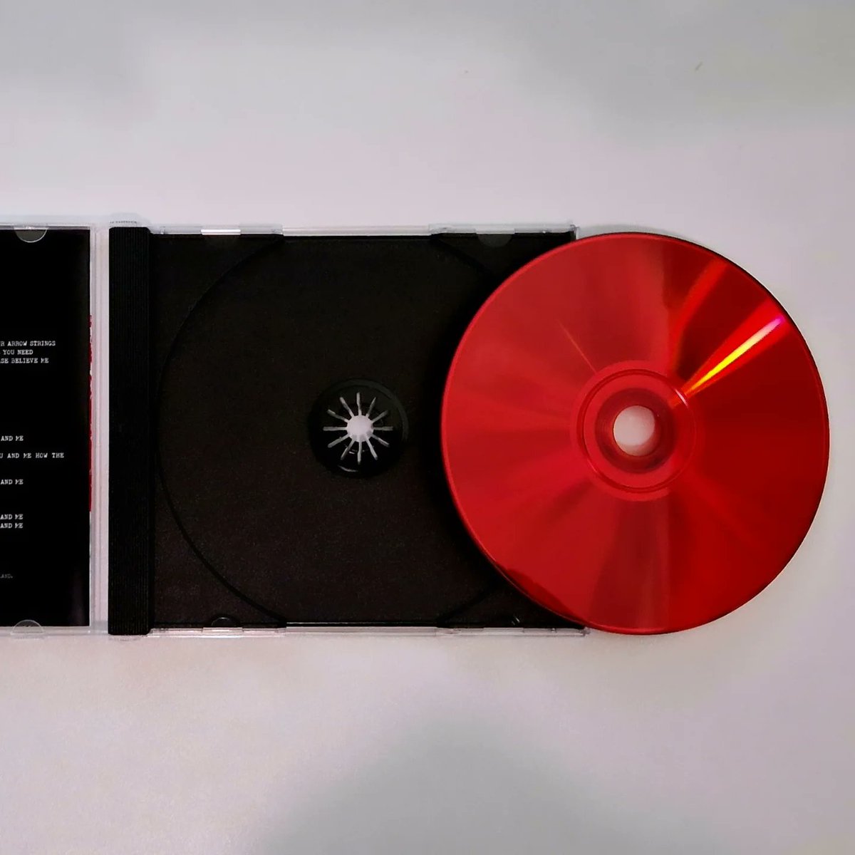 Max E McCabe tweet media