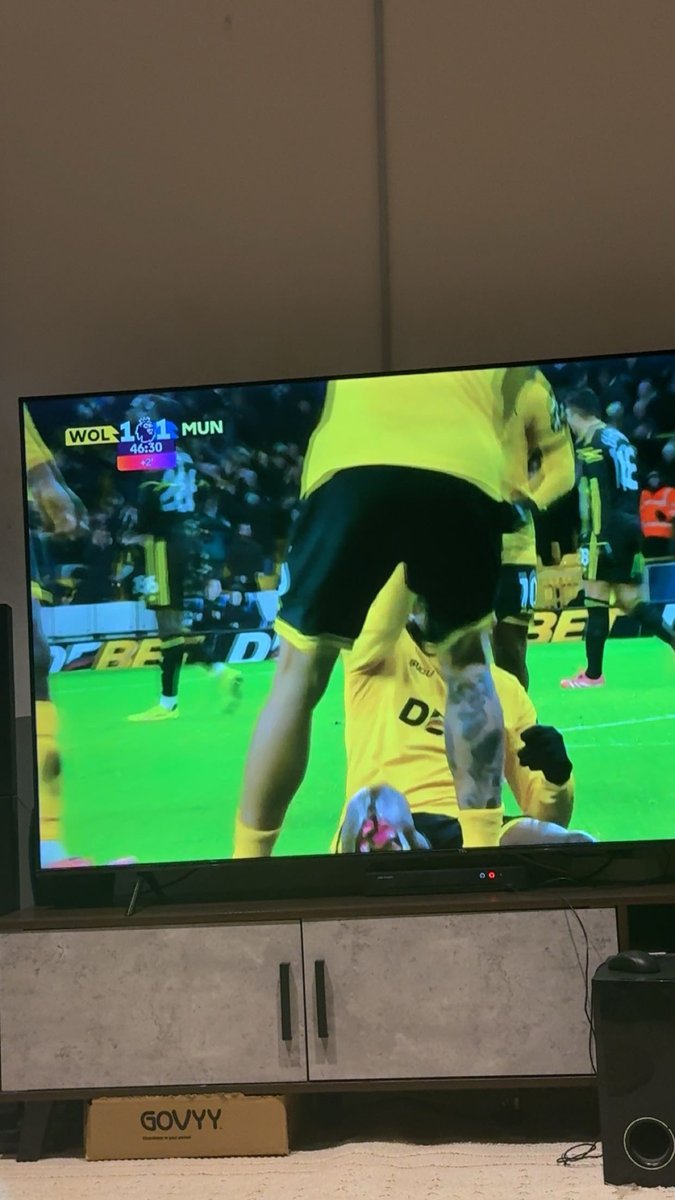 _qdtt's tweet photo. خمس مباريات الولفز ماسجلوا ولا هدف لكن ابو ريم اسطوره كسر الارقام https://t.co/yh6e4JJPZ3