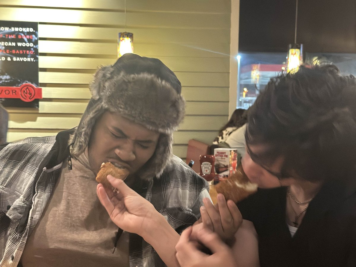 A story in 3 images @themanbehisla