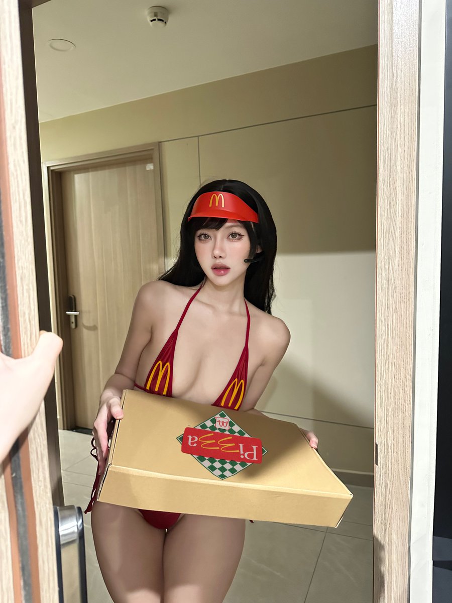 👩🏻‍🚀 ℑ¡ℭɦ❍¡ tweet media