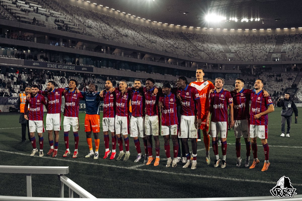 ub87officiel's tweet image. [ Photos ] FC Girondins de Bordeaux - Dinan Léhon FC / 06.12.2025

ultramarines1987.fr/photos/saison-…