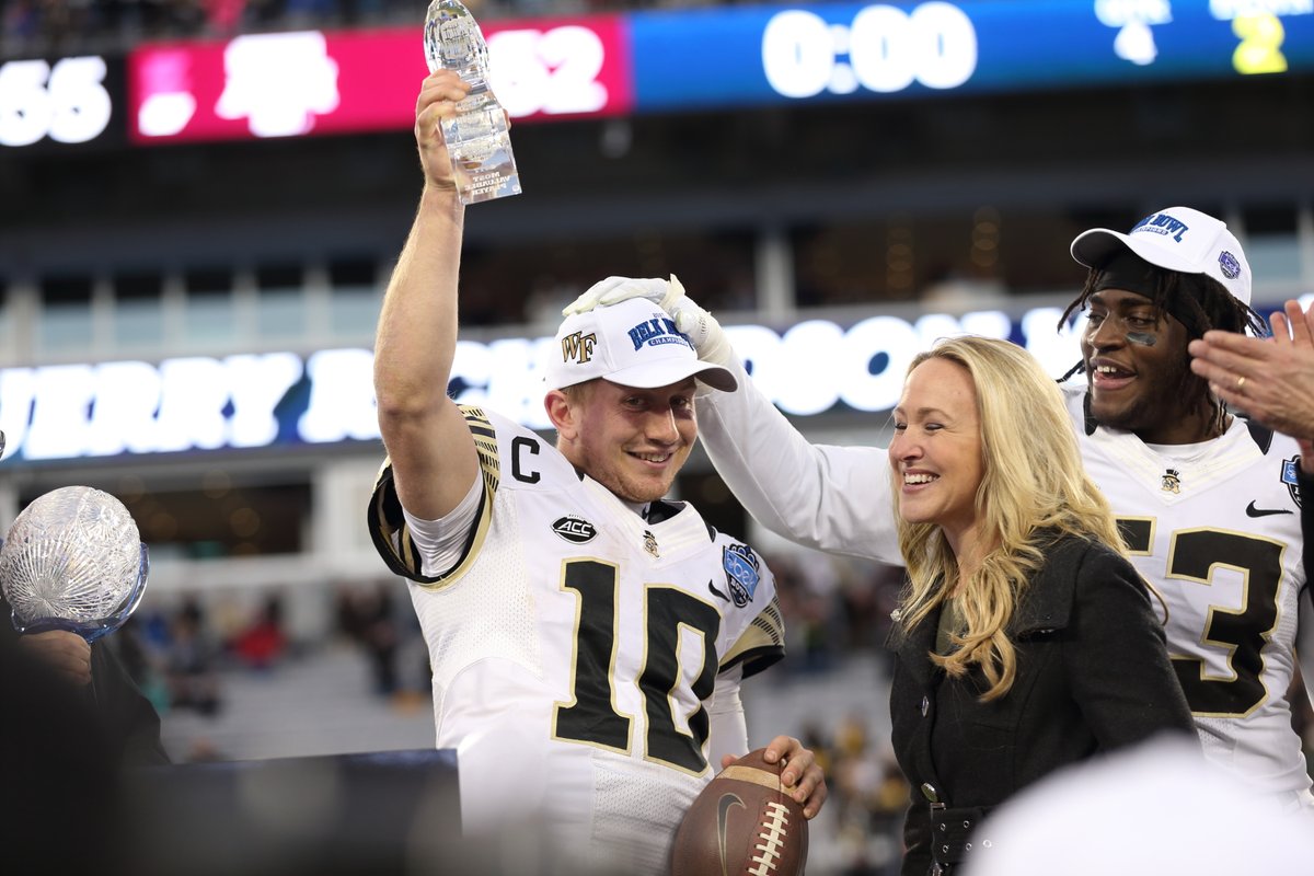 Wake Forest Football tweet media