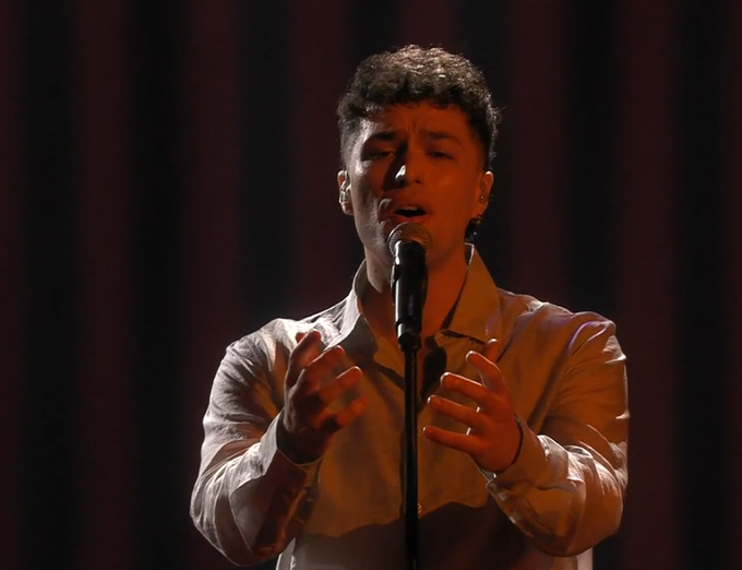 TINHO es de esa clase de artista que sólo VERLO en el ESCENARIO, ya estás expectante porque sabes que se viene ALGO ESPECIAL

TINHO FINALISTA
#OTDirecto8D #OTGala12