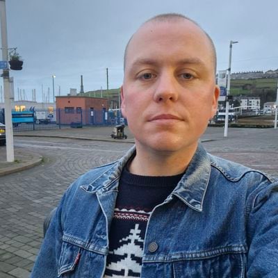 Billy Moore tweet media