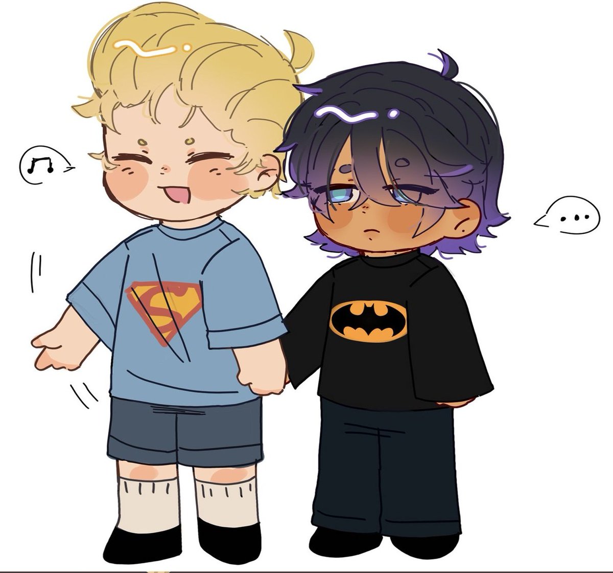 Un SmileSoul niños que le hice a una amiga (El otro niño es la versión civil que tiene mi amiga de Og E-soul)

Me parece re adorable el Smile chiquito akwkwkkw con su copete miniatura

#Smilesoul