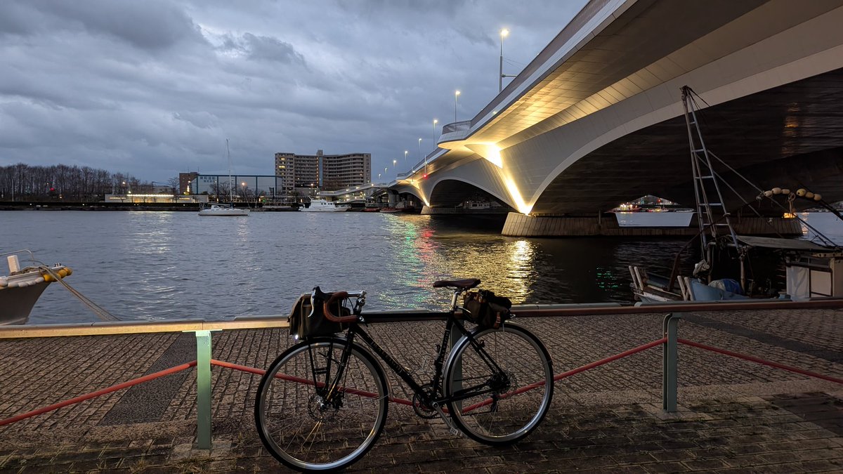 山田ボブ（NISHINOレーシング/【15AO】所属） (@jingisukanbob