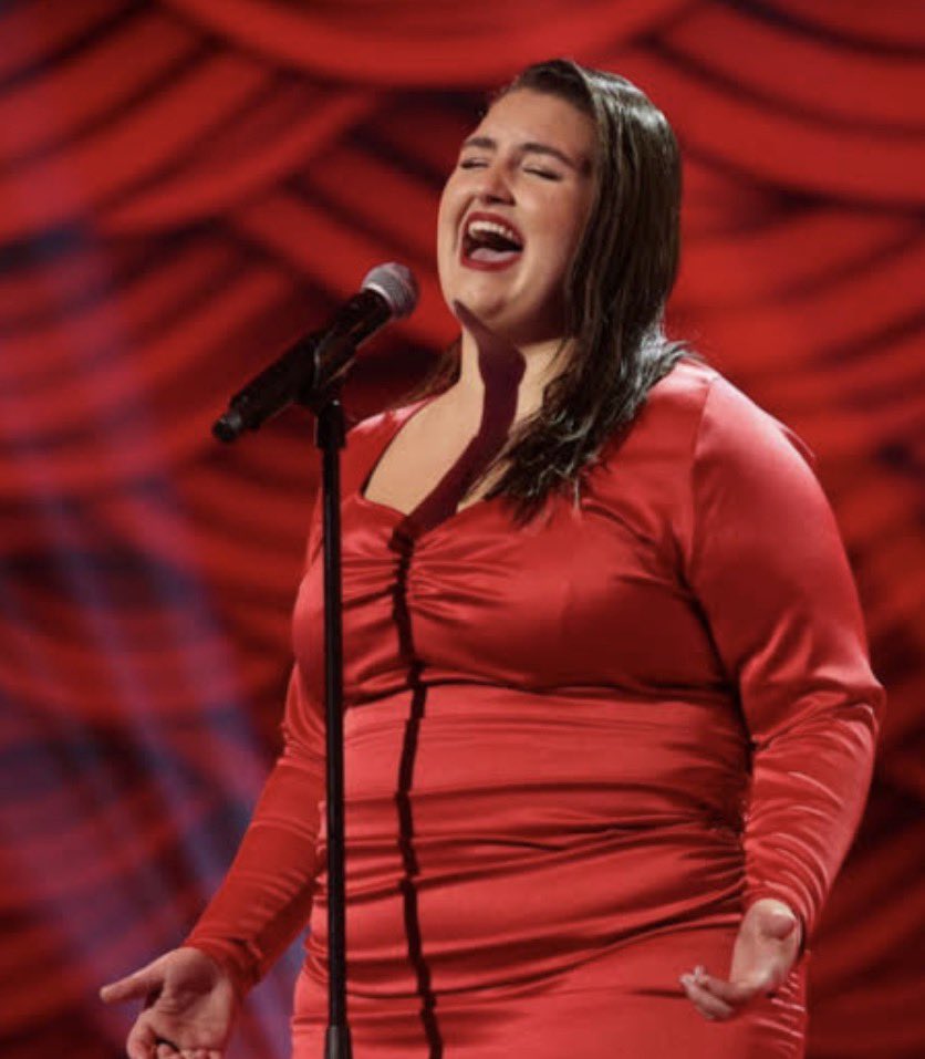 viste de rojo si eras un claro finalista de tu edición pero te echaron injustamente #OTGala12