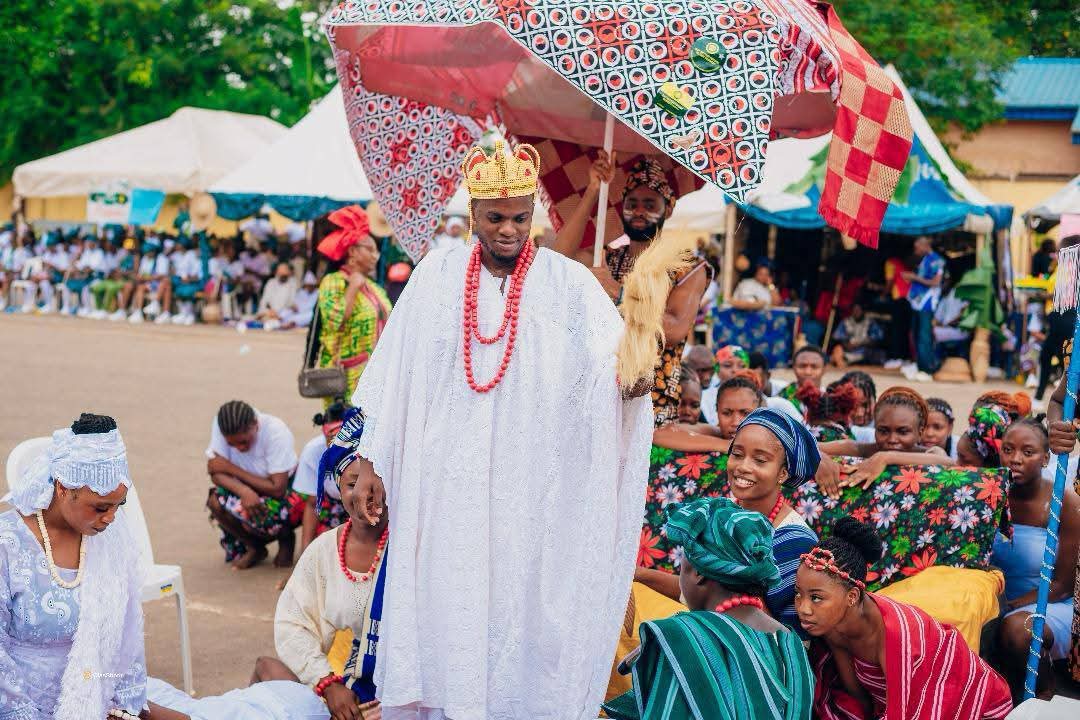 nysc360's tweet photo. Lagos Camp turned into a festival of colours yesterday.
From vibrant tribal displays to bold ethnic representations.
#NYSCLagos #NYSC2025 #NYSCBatchC #LagosCarnival #CampCarnival #CulturalDisplay #NaijaCulture #UnityInDiversity #CampVibes #TrendingNow https://t.co/OVr4GQ69QQ