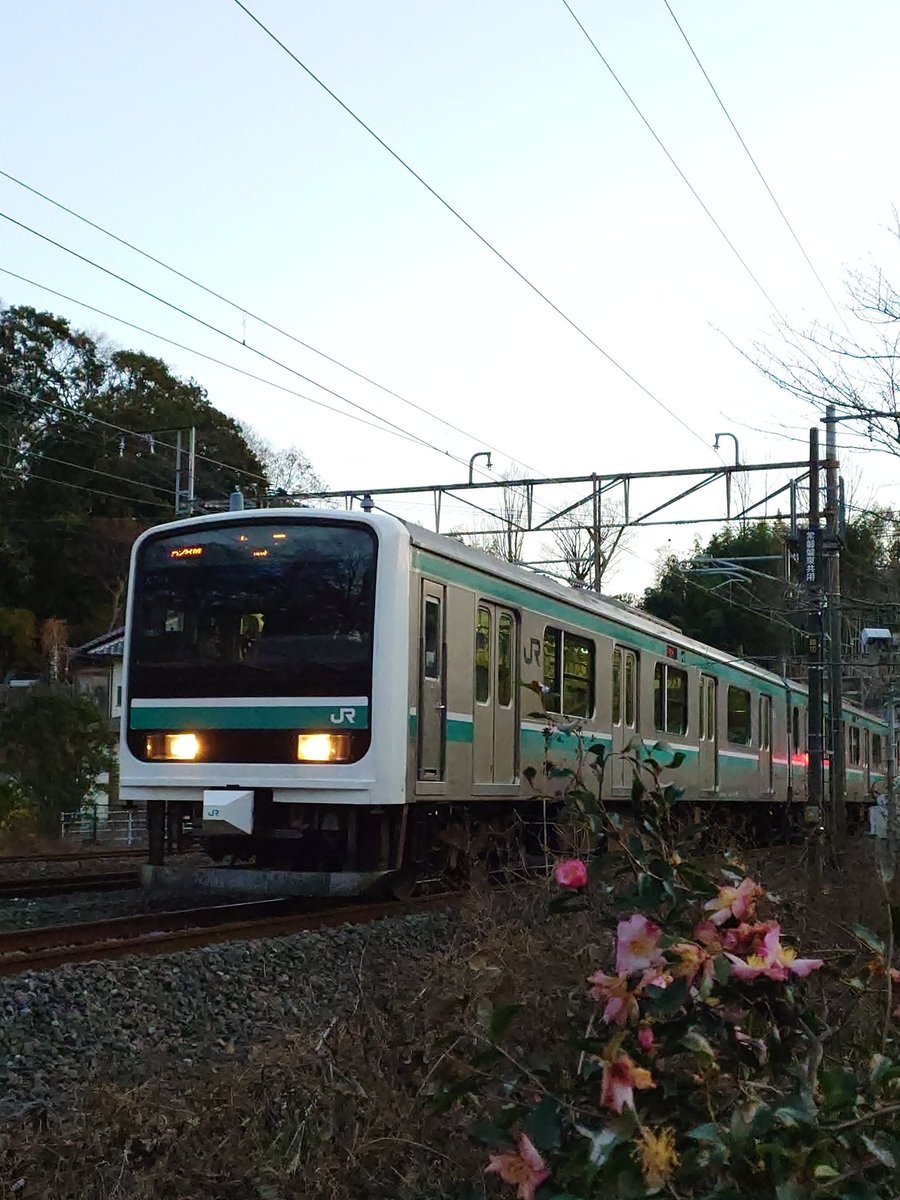 鉄道のある風景 (@tetsuarufuu) / Posts / X