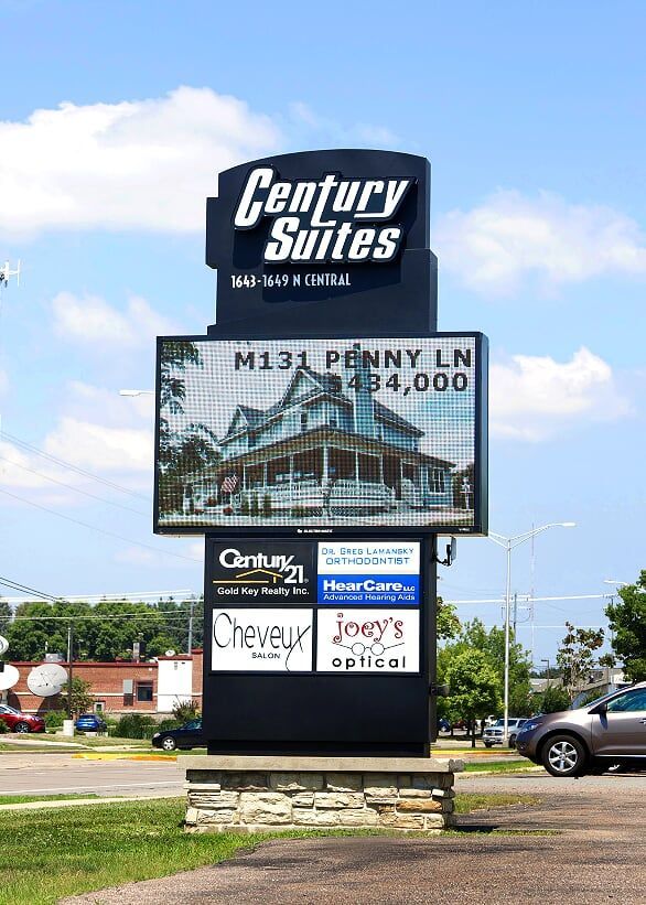 Check out the lovely Century Suites #LEDpylonsign we worked on with @Stratford Sign Company,LLC!

✨✨Learn more here! visual.electro-matic.com/led-signs/