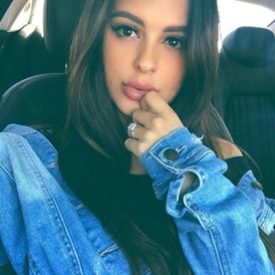 Daniellalanioo's tweet photo. 🌸🌺🦋
Tell me when you’re seeing this…
#PerthSanta
#DelawareFreak https://t.co/uAiny86Mhl