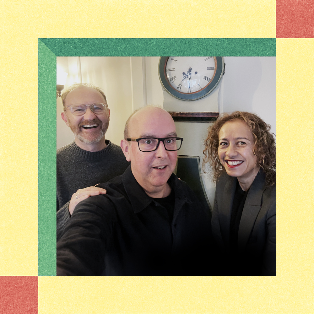 squarewindowpod's tweet image. Pics or it didn't happen. Here's @grahamkw and @SamiraAhmedUK meeting up with @Markgatiss to record the Through the Square Window Christmas special. It's out on Weds 17th. Available wherever you get your podcasts.