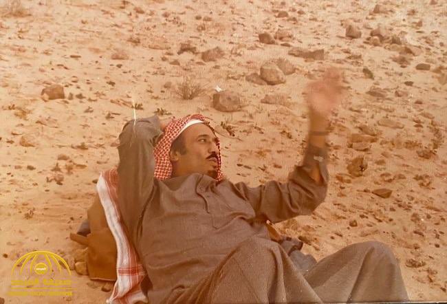 M9N4's tweet photo. حاكم 
ولد حاكم 
ولد حاكم
ولد حاكم
ولد حاكم
ولد حاكم

وهذي جلسته

#الملك_سلمان https://t.co/cqmcX7QbQD