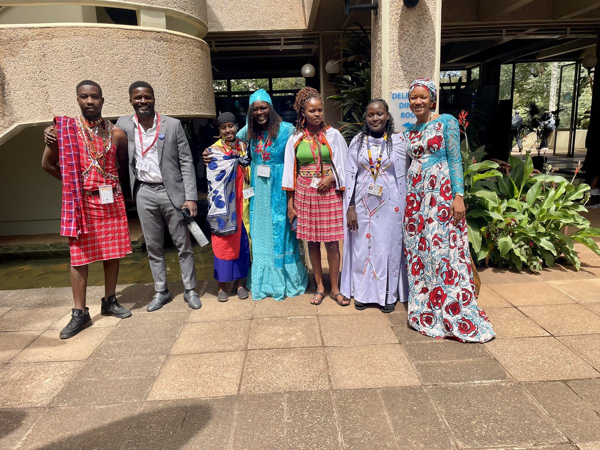 DjambaJd's tweet photo. Le Mouvement Laudato Si’ est présent à la 7ème Assemblée des Nations Unies pour l’Environnement. 

@CYNESA @LaudatoSiMvmt @lsap_fr @CENCO__RDC @TataCardinal @Pontifex266_fr @Pontifex_fr 

https://t.co/iHb6jU3Y5s 

https://t.co/ppBSfXCdaA https://t.co/UhoUyl6Hms