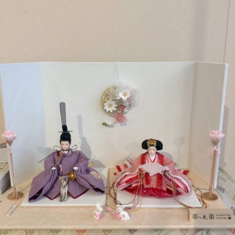 手作り　雛人形　◾️二段飾り◾️〜リバーシブルタイプ〜　楽しんでください♪ 京都雛の会 平安雛幸作 毛氈七段 十五人飾り 4HR-D30 | 段飾り