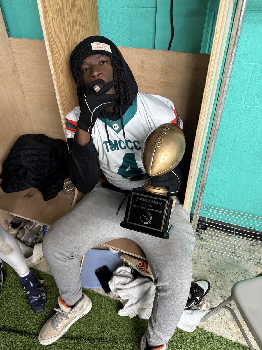 Elisha “Blaque” Murphy tweet media