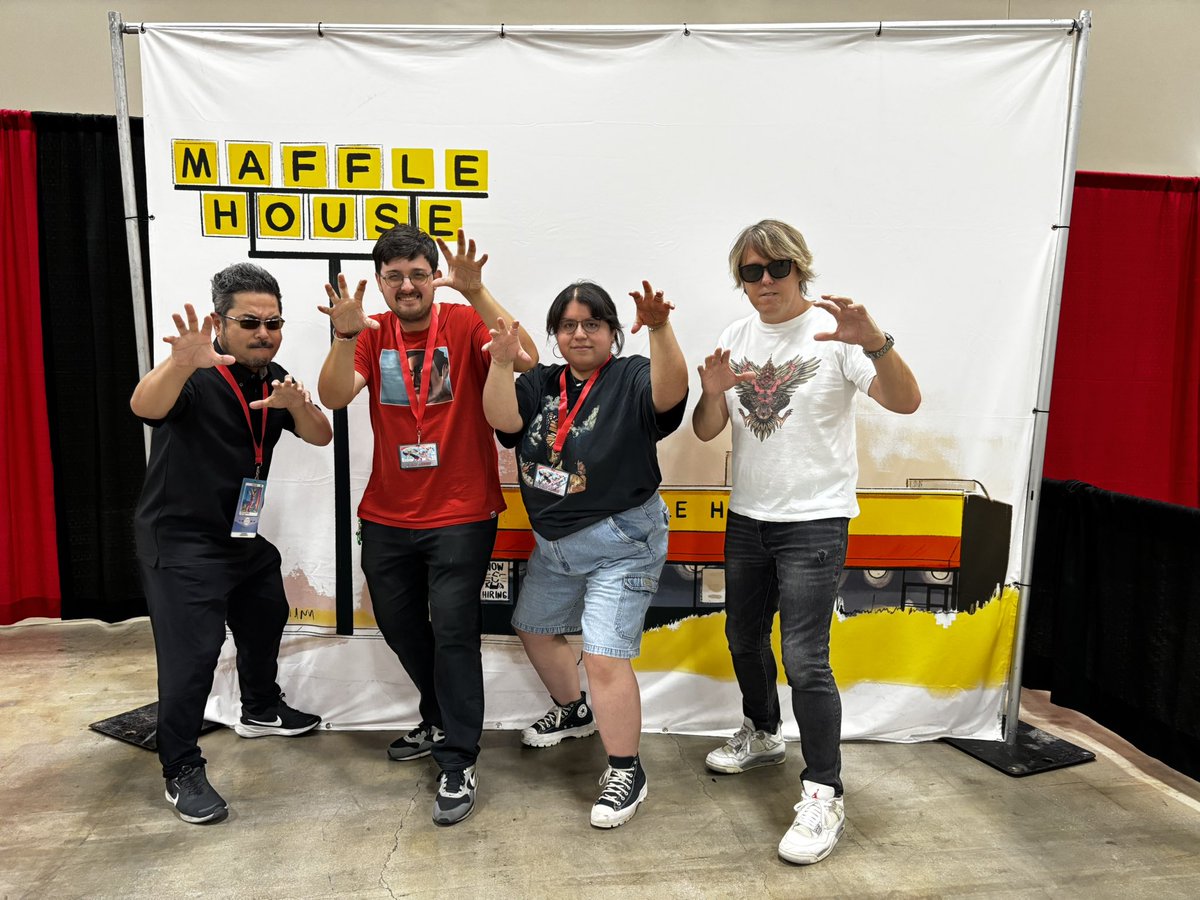 Tekken is what reignited my love for fighting games
Tekken is what brought me and my gf closer to each other
Tekken has introduced me to so many great people in my life
Thank you so much, Harada. It was an absolute honor to meet you, i’ll never forget it!