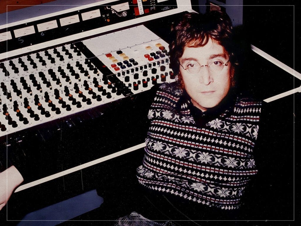 Remembering singer, songwriter, musician, and peace activist John Lennon, who was murdered #OTD (December 8th) in 1980.