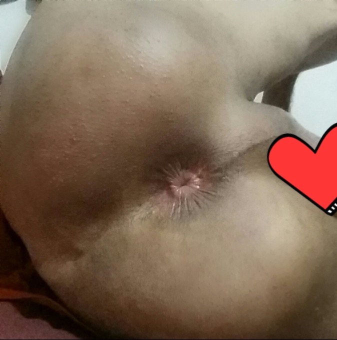 Encontré esto en mi baúl de los recuerdos. 💋💋🙈 Desde hace algunos años a mi panocha le gustaba mandar besitos.