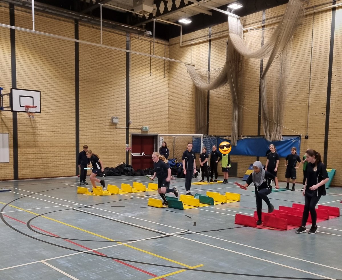 Yr7 Sportshall Athletics 🏃‍♂️🏃‍♀️
Team Huxlow have been busy today with running, jumping, throwing and relays! 
Great team spirit and sportsmanship shown. 
Congrats to the girls team qualifying for the County Champs next year 👏