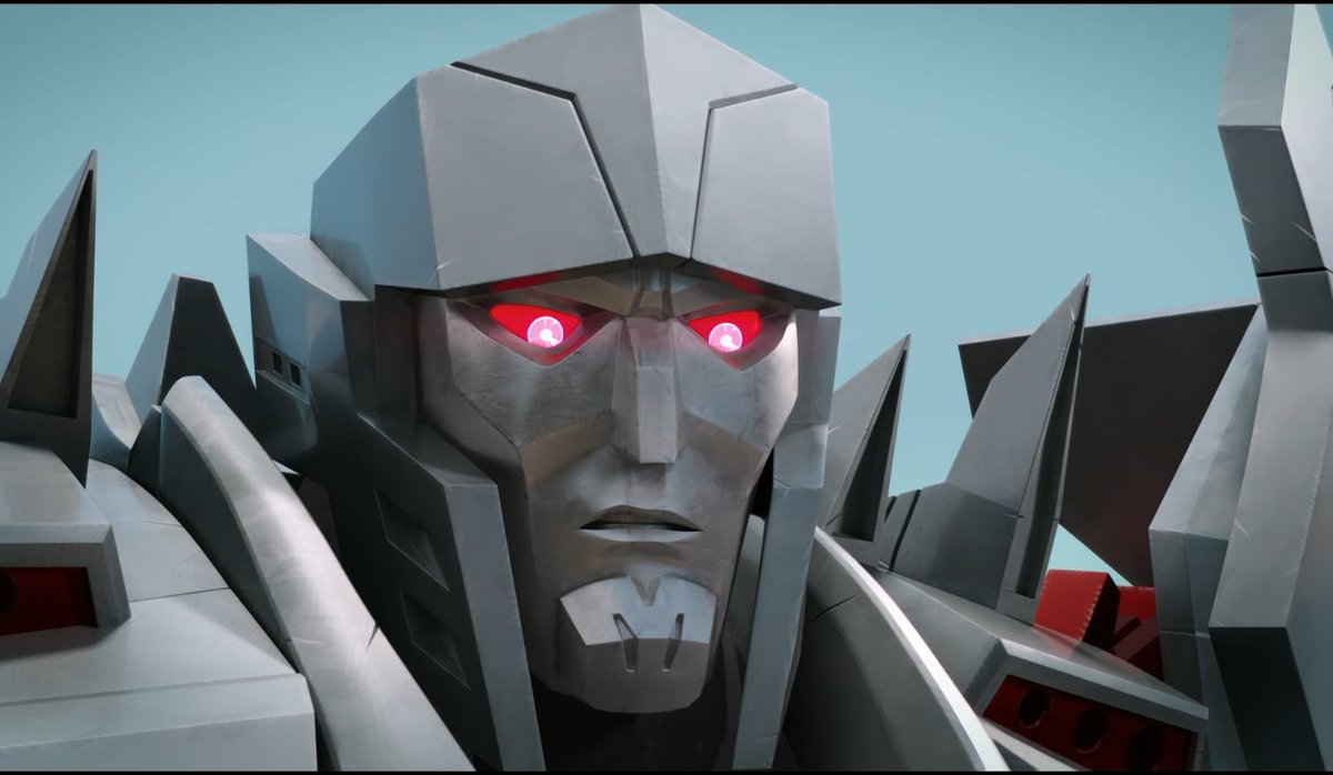 Idk if u can see anything from these screenshots but I promise the scars are there, and yeah I truly think the artists ate so bad with this megatron design he's gorgeous they ruined my life