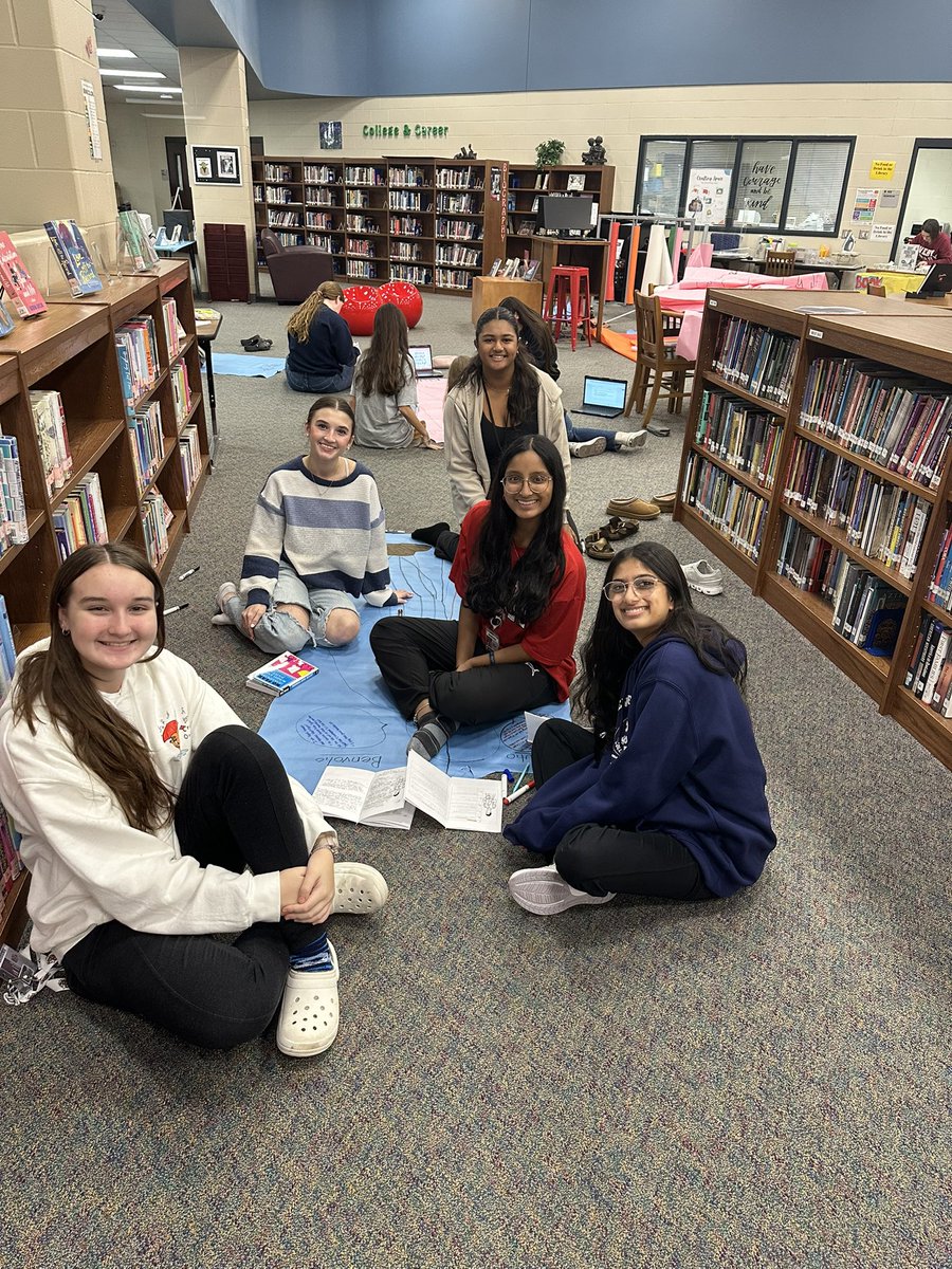 Just a little art and fun while foiling characters and discussing plot from Romeo and Juliet <a href="/THS_ELA/">Travis HS English Dept</a>