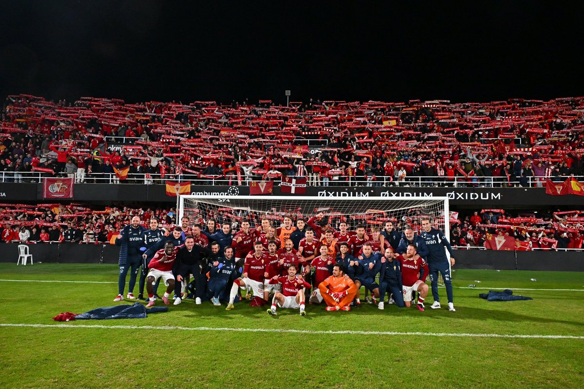 BUENAS NOCHES!! ❤️🤍

<a href="/realmurciacfsad/">Real Murcia CF</a>