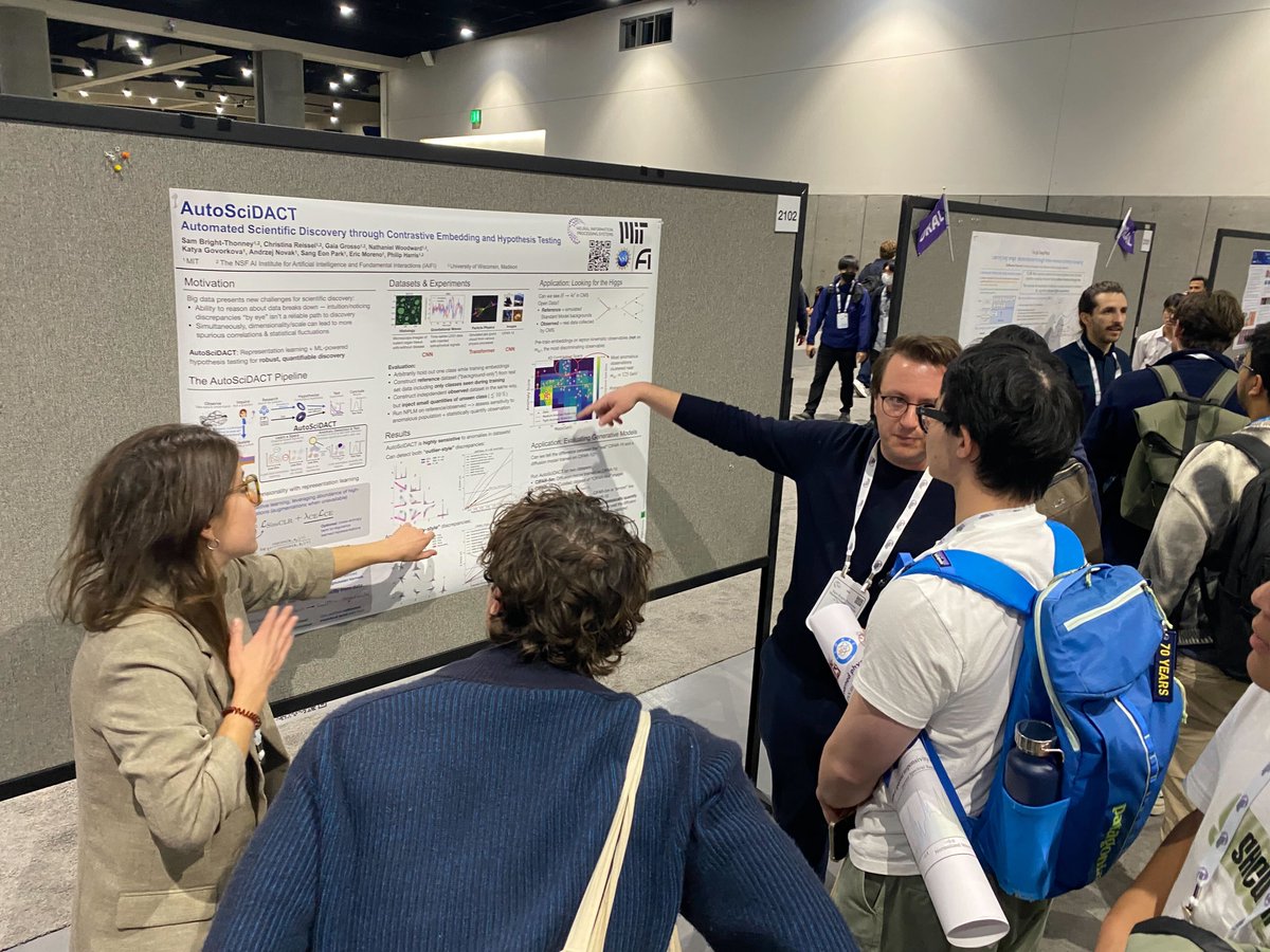 iaifi_news's tweet photo. Some great experiences at @NeurIPSConf! We hope some of you were able to engage with some of the AI+Physics research our members presented! https://t.co/R0ohPsrIKp