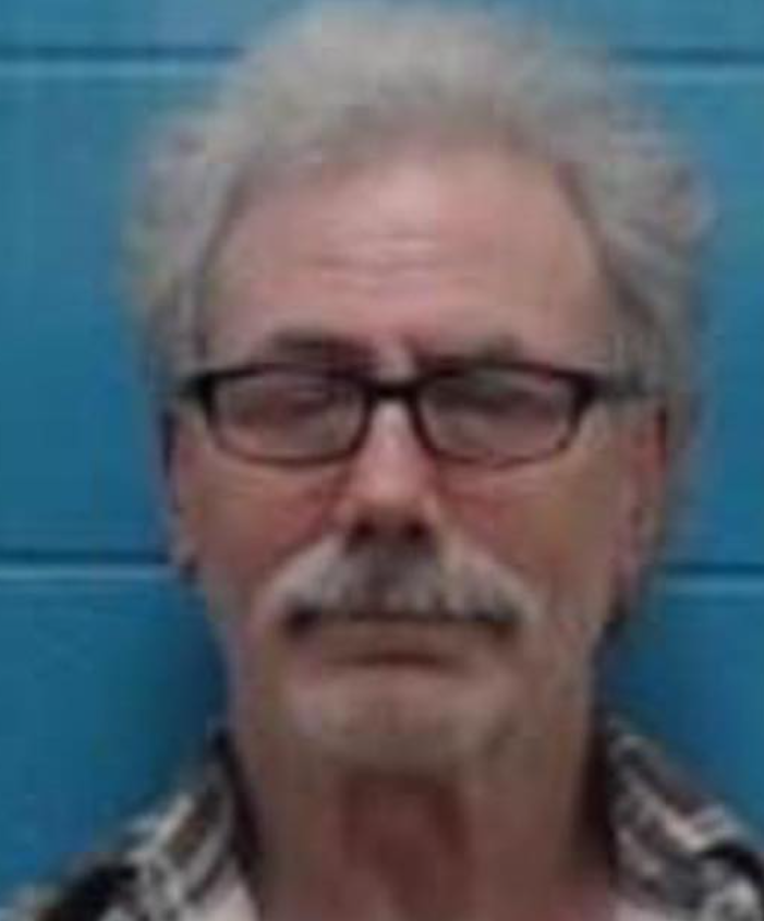 Kemper County Deputies Safe After Patrol Unit Struck During Domestic Call ocv.im/yUAph9F