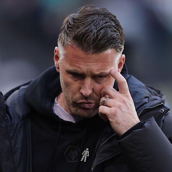 centregoals's tweet image. 🤯🐺 Wolves have now lost 𝐍𝐈𝐍𝐄 games in a row… 

❌ 4-1 loss vs Man Utd
❌ 1-0 loss vs Nottingham
❌ 1-0 loss vs Aston Villa
❌ 2-0 vs Crystal Palace
❌ 3-0 loss vs Chelsea
❌ 3-0 loss vs Fulham
❌ 4-3 loss vs Chelsea
❌ 3-2 loss vs Burnley
❌ 2-0 loss vs Sunderland