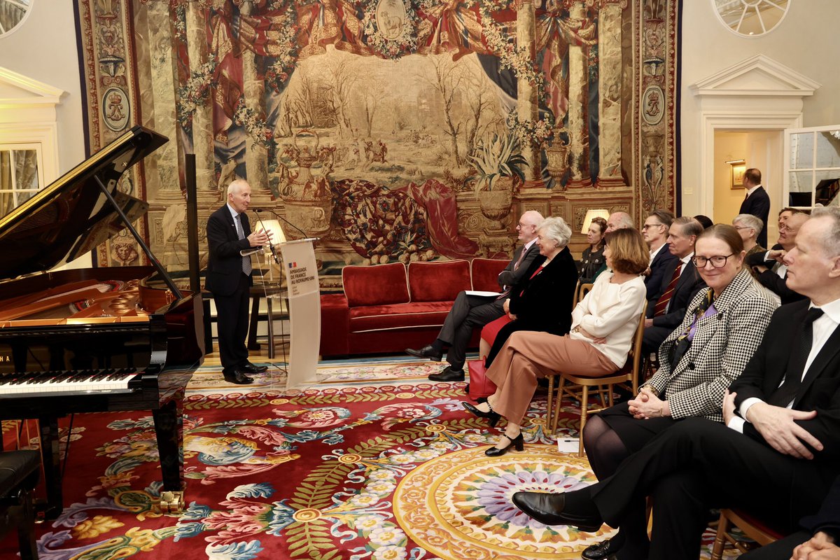 Hélène Duchêne tweet media