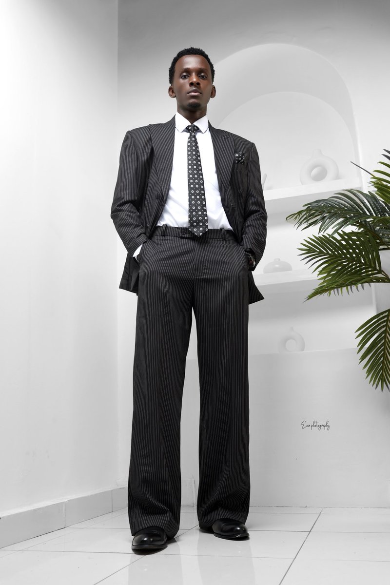 instramento's tweet image. My life is an instrumental, and today I turned up the tempo 🎂🙏