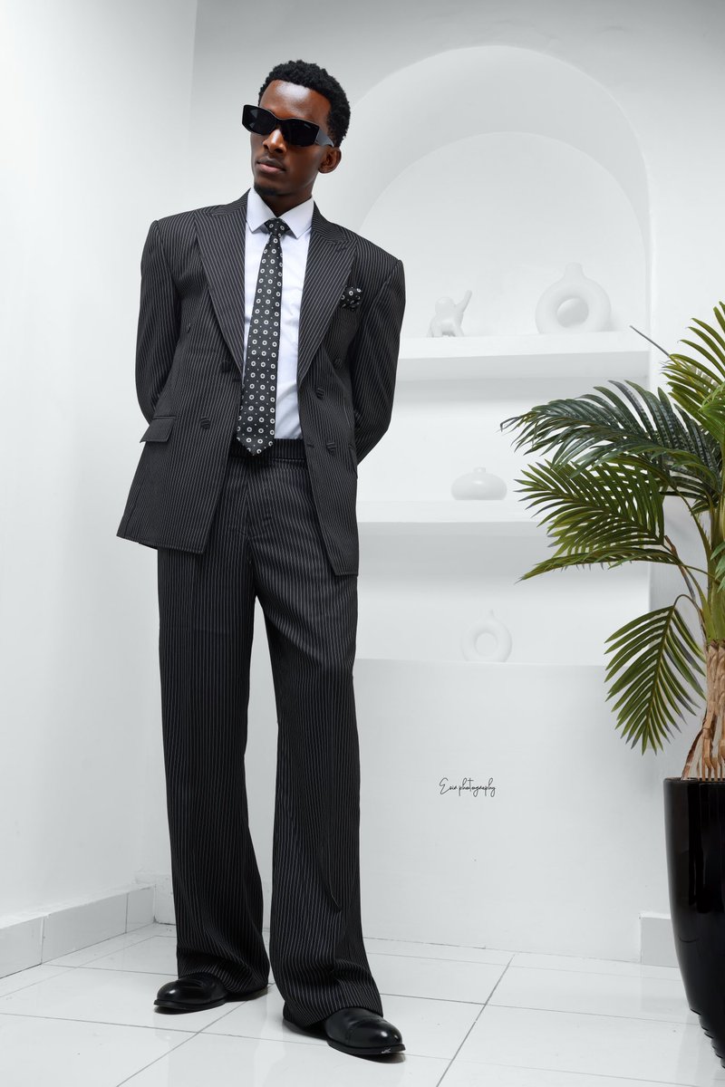 instramento's tweet image. My life is an instrumental, and today I turned up the tempo 🎂🙏