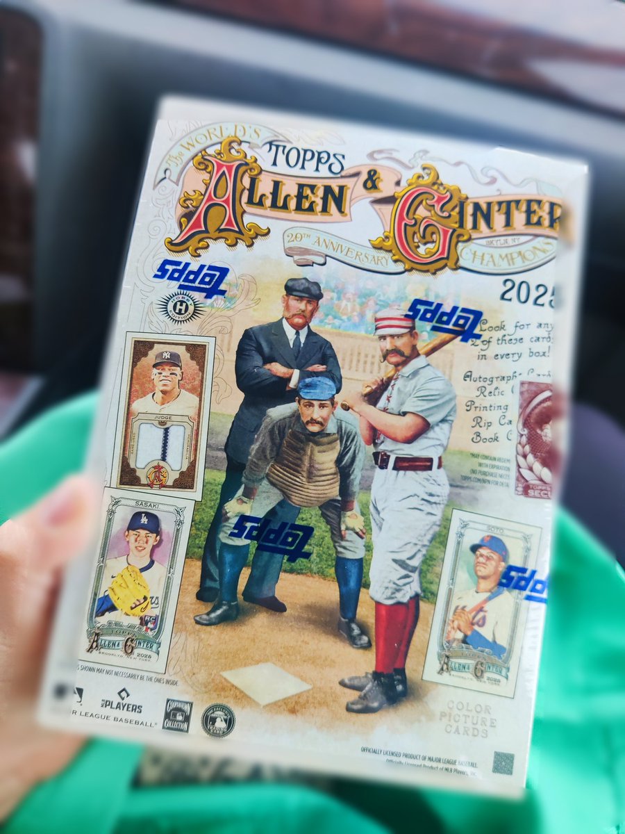 SBrandner58's tweet image. #allenandginter #tradingcards @CardPurchaser First time ripping Allen &amp;amp; Ginter. Not sure what I'm looking for but excited. Assuming the numbered auto is a hit.