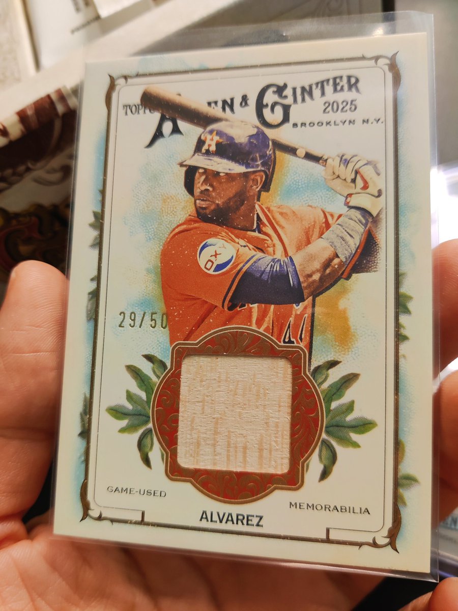 SBrandner58's tweet image. #allenandginter #tradingcards @CardPurchaser First time ripping Allen &amp;amp; Ginter. Not sure what I'm looking for but excited. Assuming the numbered auto is a hit.