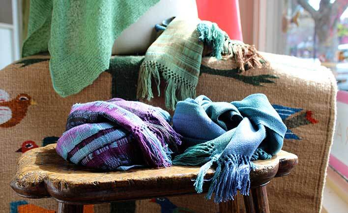LuzLuna Imports features artisan-made clothing, jewelry, and home goods from across the globe. A shop with purpose—and plenty to explore. #DowntownHMB #SupportDowntown