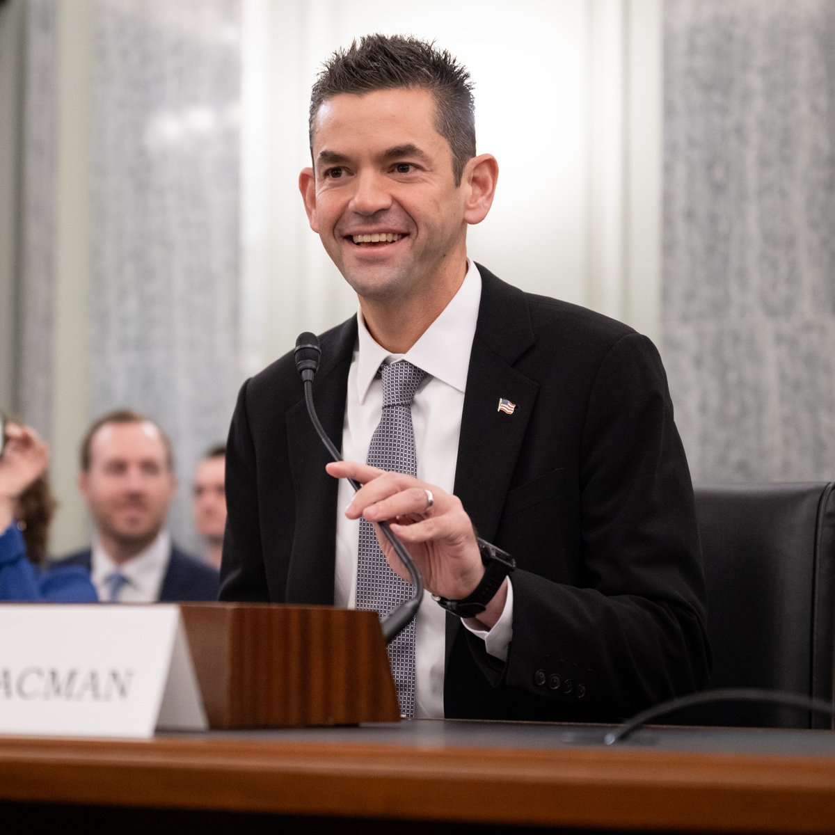 BREAKING: The Senate committee overseeing <a href="/NASA/">NASA</a> nominations has voted in favour of Jared Isaacman (<a href="/rookisaacman/">Jared Isaacman</a>).

One hurdle cleared, one to go.

Next: The Full Senate vote.

📷 <a href="/NASA/">NASA</a>