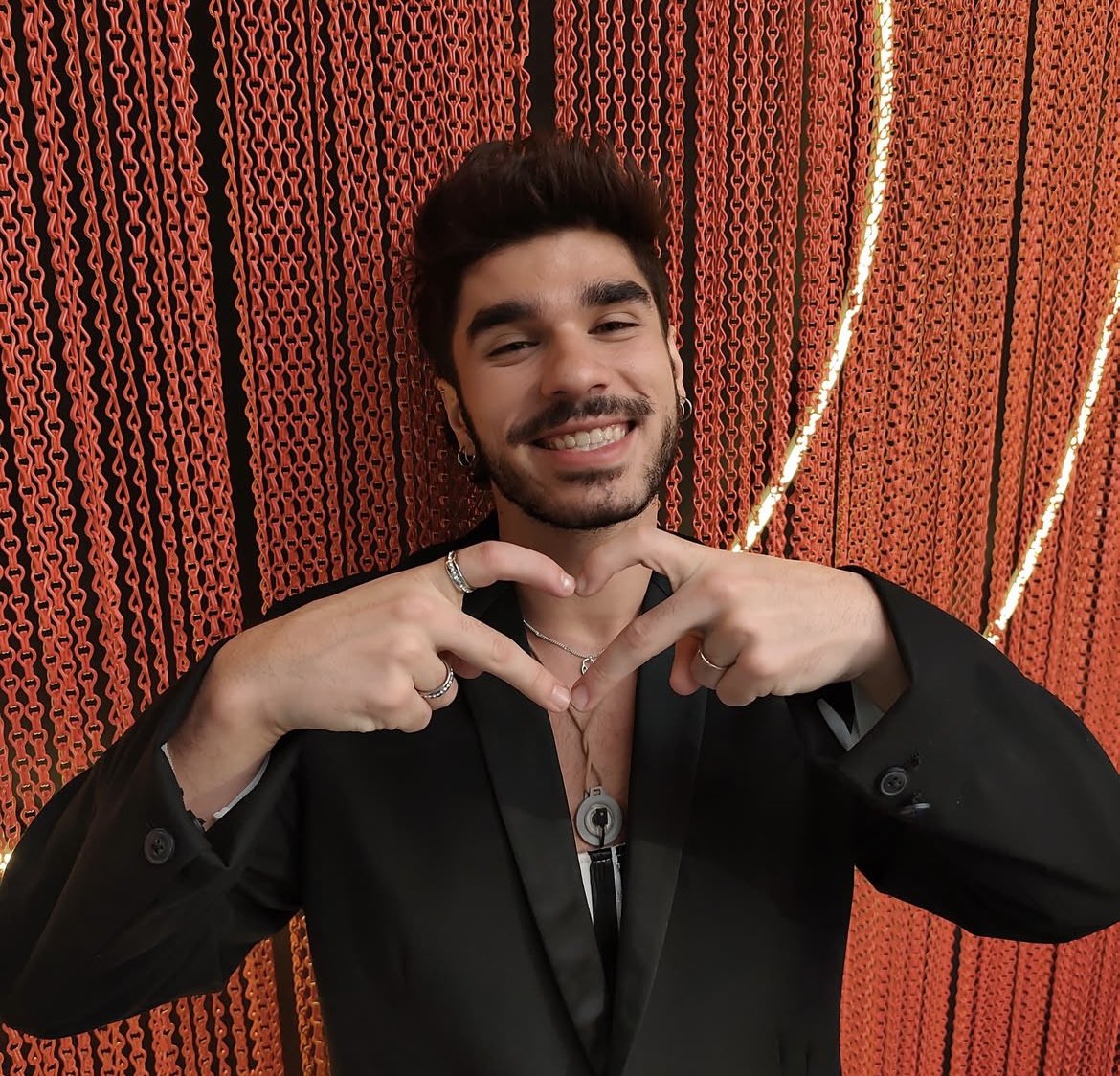 Javi_Salvatore's tweet photo. Bueno pues hasta aqui ha llegado la andadura guillorista por OT2025, un orgullo formar parte de ese 40% y de haber luchado tanto todas estas semanas por esta personita, mil gracias a todos los que habeis colaborado en la campaña!🩷 #OTGala12 https://t.co/GJbHKjmuy9