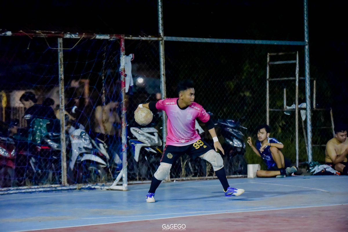 paintjey's tweet photo. putsal https://t.co/FncVxzEwQh