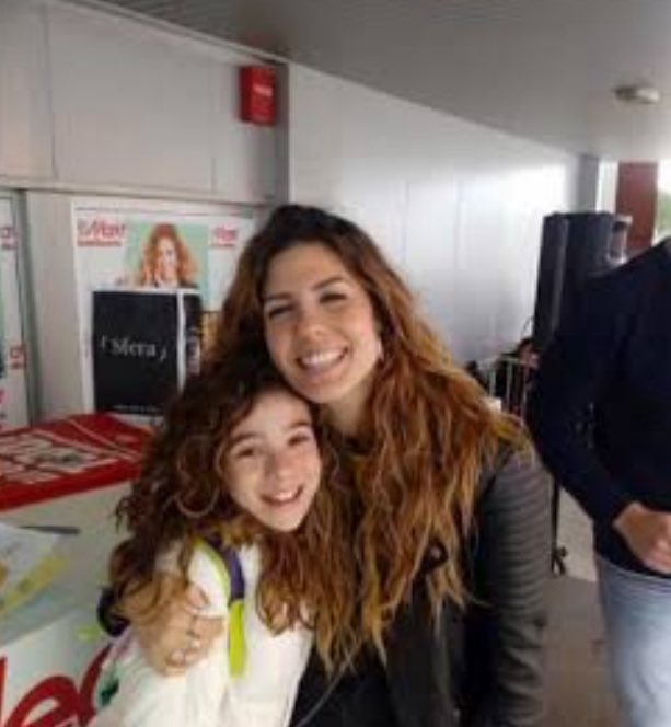 unpococlownn's tweet photo. ella es la cristina q va a ganar ot 😭😭😭#otgala12 https://t.co/jE6OkpDH83